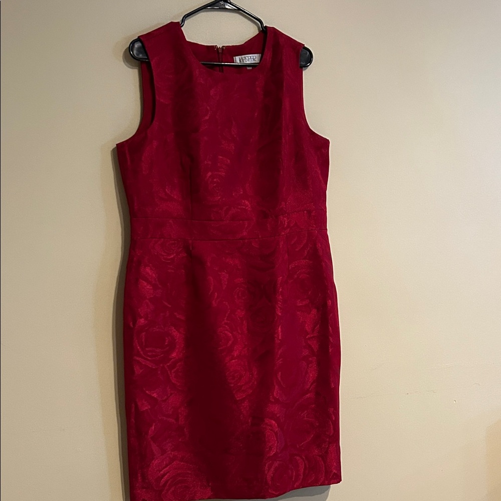 Elegant Red Sleeveless Dress